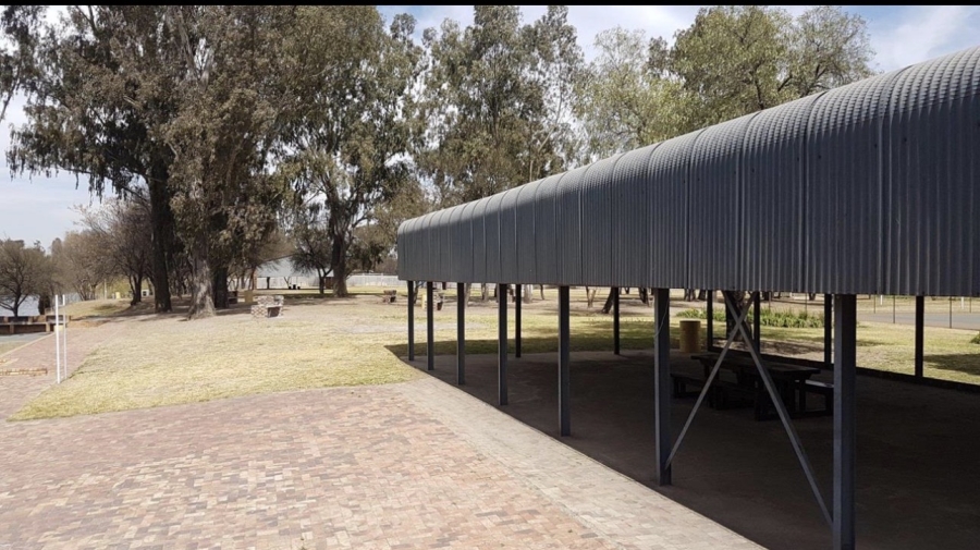 0 Bedroom Property for Sale in Aberdeen Eastern Cape